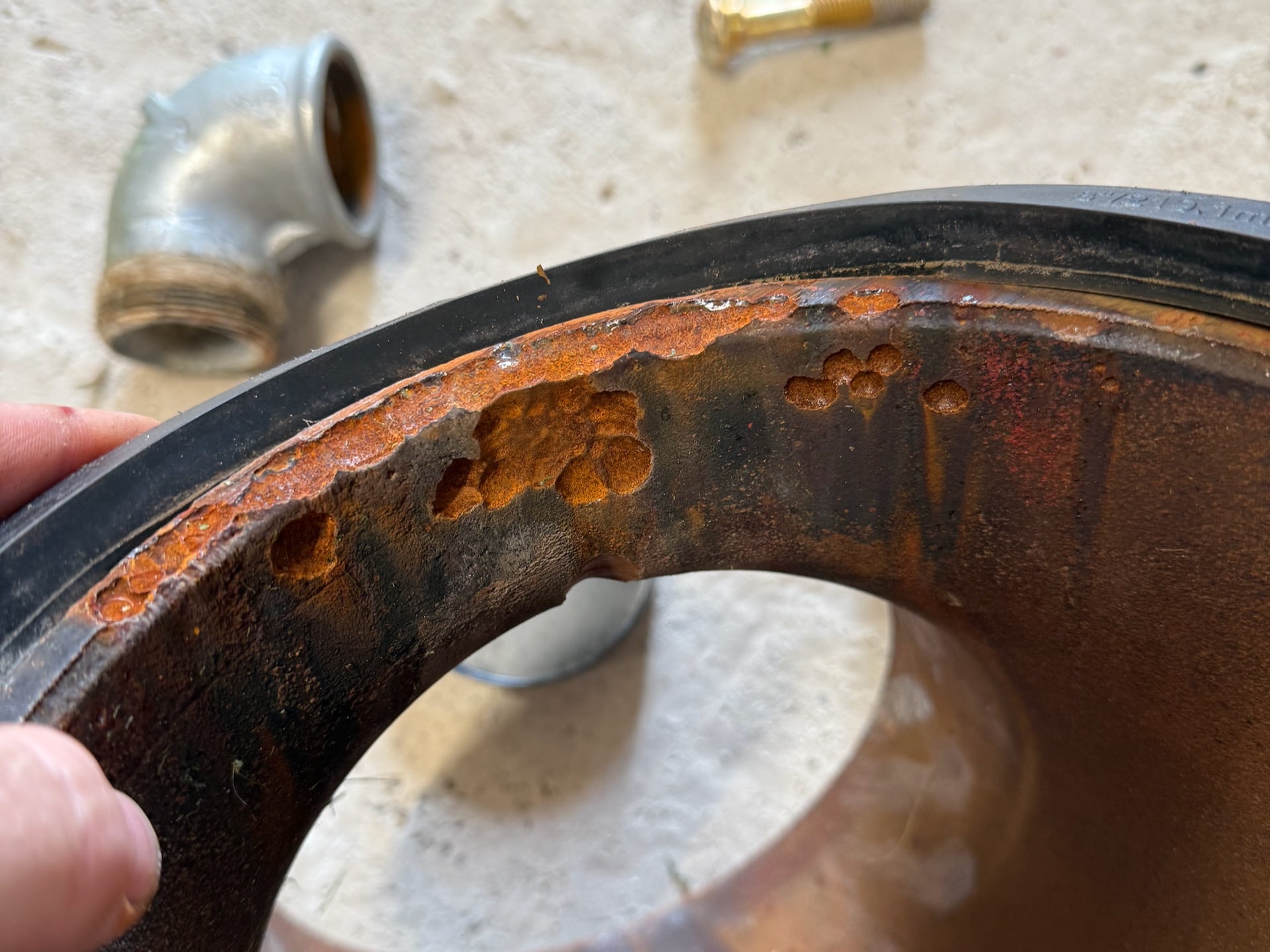 MIC – Der unsichtbare Feind in Sprinklertanks